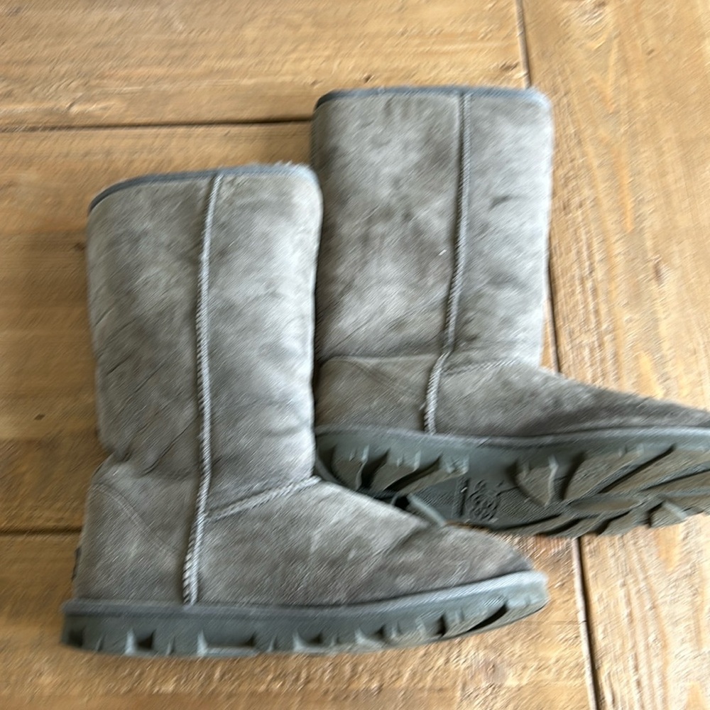 Size 10 Gray UGG Tall boot